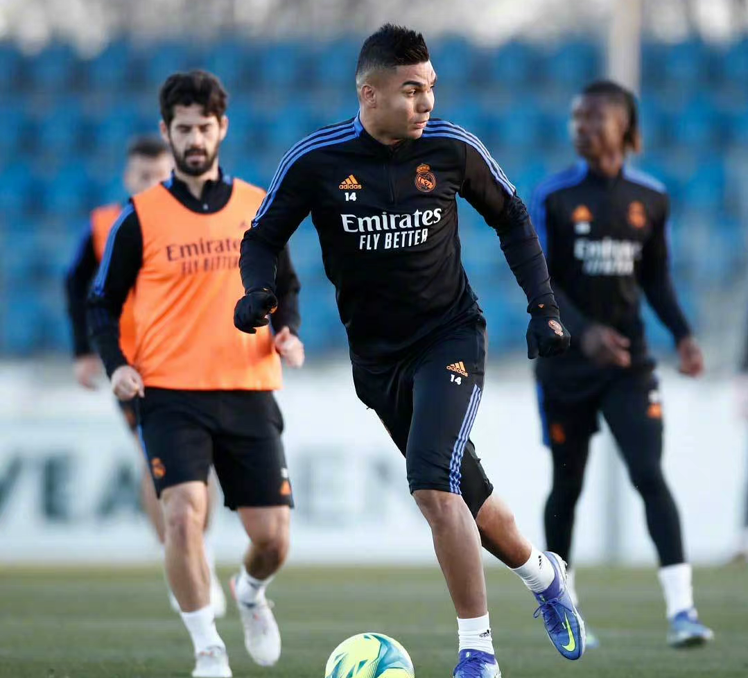 包含冲刺阶段皇家马德里备战NBA总决赛，强势反弹细节曝光，赛场秩序良好，球队文化再被提及的词条