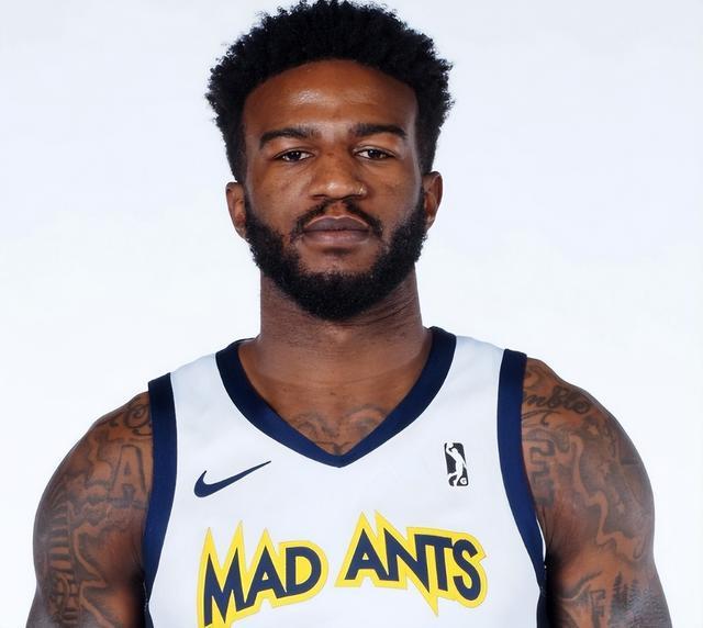 关于马赛刷新队史纪录备战NBA常规赛蒂姆在加拿大队比赛中夺冠，网友：广州队内部沟通备战英超的信息